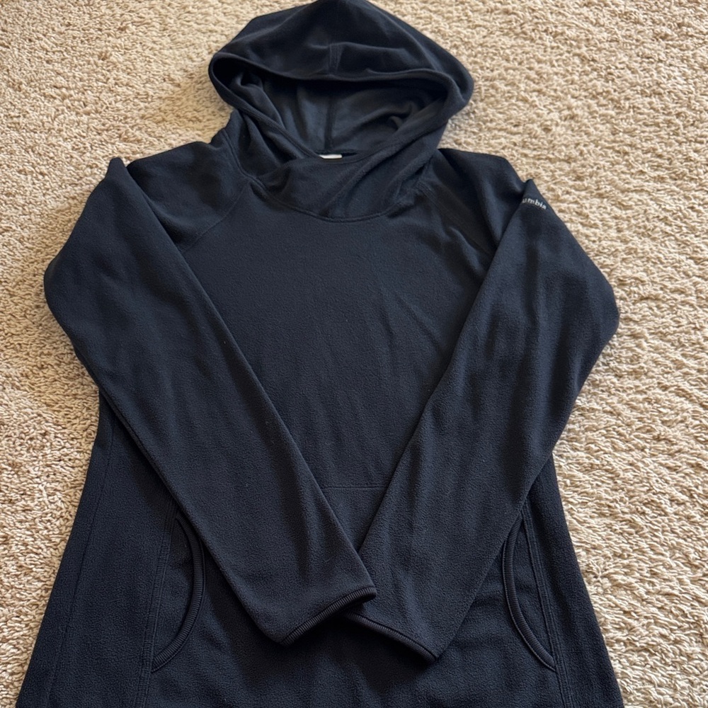 Columbia Women's Black Hoodie Sweater